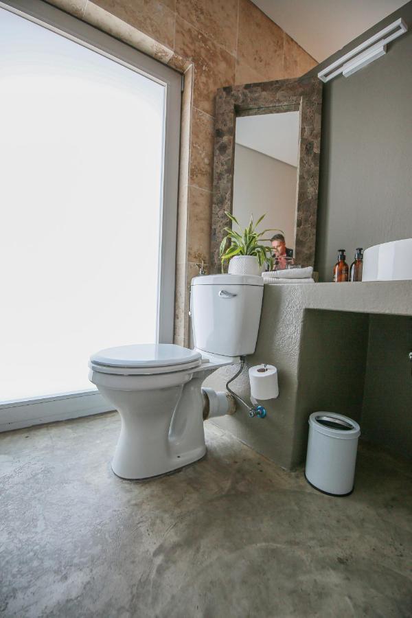 Suite 9 The Village Windhoek Esterno foto