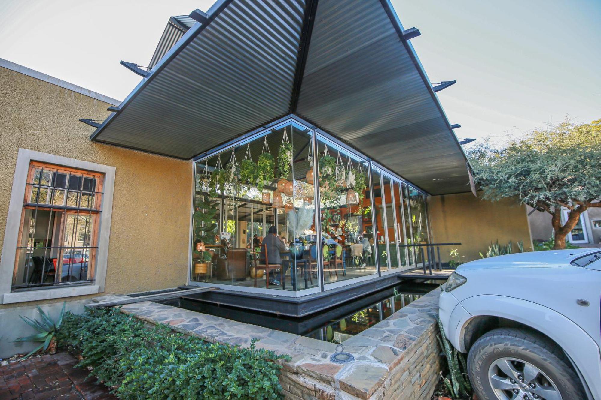 Suite 9 The Village Windhoek Esterno foto